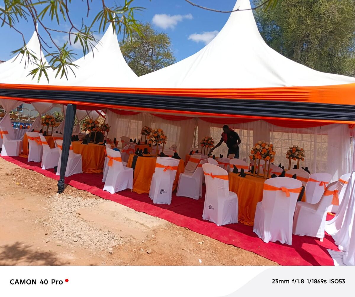 Guest Seating Setup